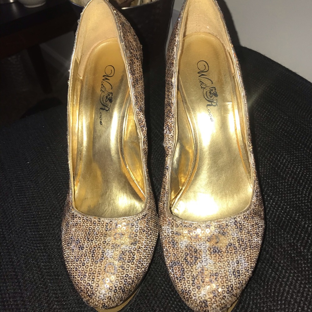 Gold sequin heels - Picture 2 of 4